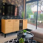 Mokus Apartmanhaz 펜션 발라톤사르소