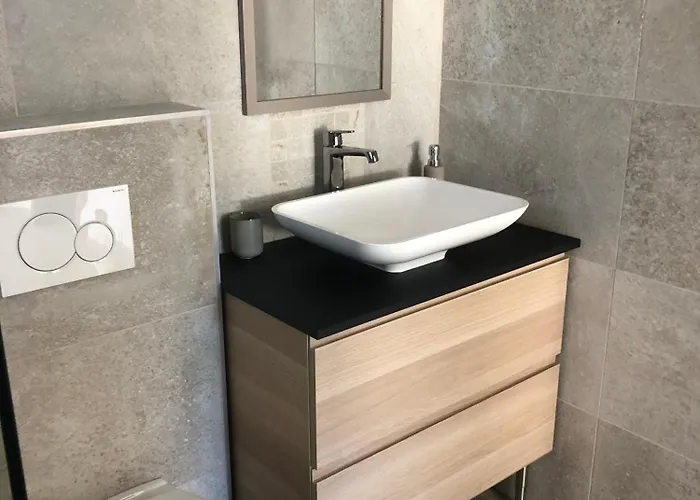 Mokus Apartmanhaz Tatil Evi *