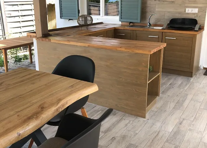 Mokus Apartmanhaz