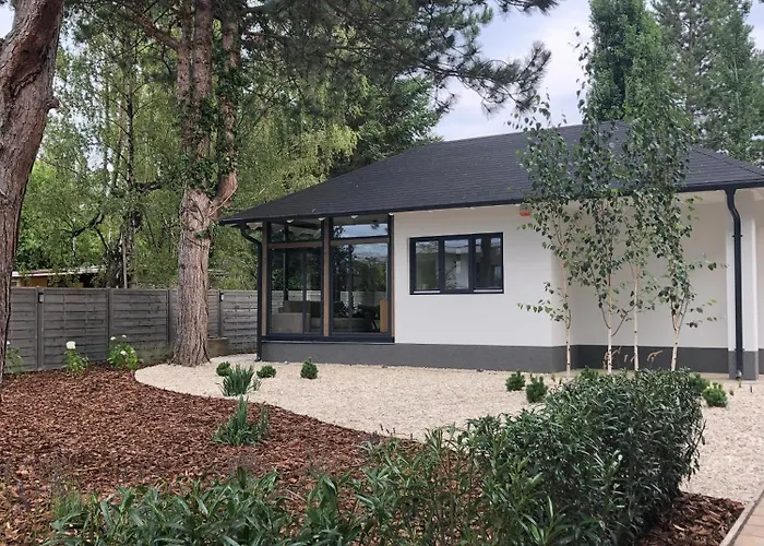 Mokus Apartmanhaz Tatil Evi Balatonszarszo